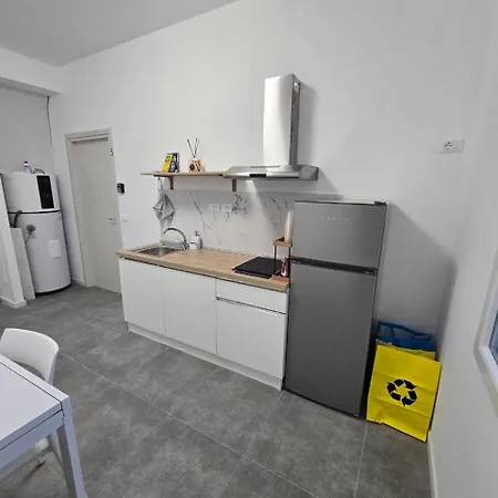 Danito 7 Matrimoniale 150 Passi Dal Centro 3* Ancona