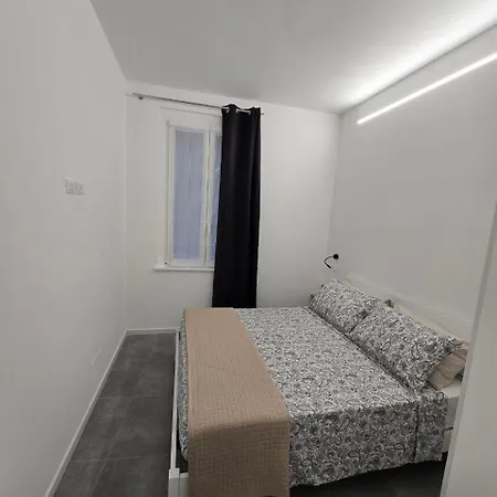 Danito 7 Matrimoniale Maison d'hôtes