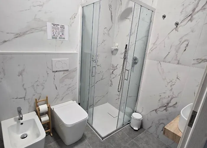 Affittacamere Danito 7 Matrimoniale 150 Passi Dal Centro 3*