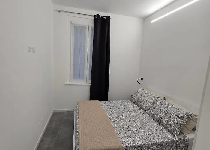 Danito 7 Matrimoniale Maison d'hôtes